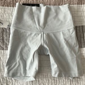 Aritzia TnaButter Glacier Blue Atmosphere 5 Inch Shorts